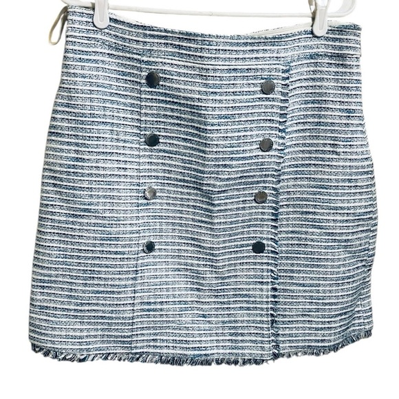 KARL LAGERFELD PARIS NWT Tweed Blue White Mini Skirt Size 10 - Picture 2 of 3